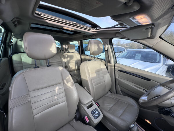 Renault Grand Scenic Jade – Image 12
