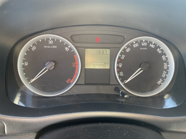 Skoda Fabia Ambiente – Image 10