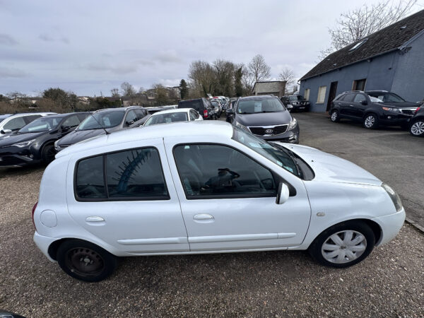Renault Clio Campus Authentique – Image 9