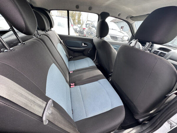 Renault Clio Campus Authentique – Image 11