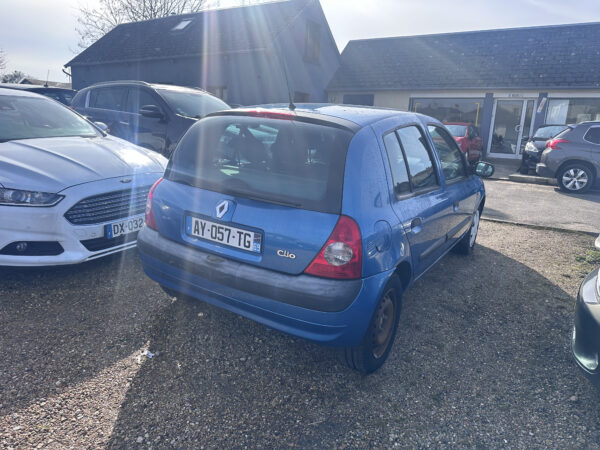 Renault Clio Expression – Image 6