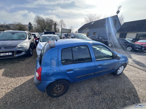 Renault Clio Expression – Image 8