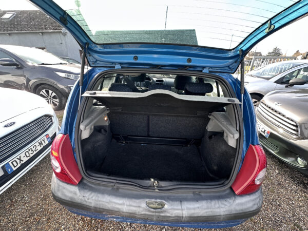 Renault Clio Expression – Image 11