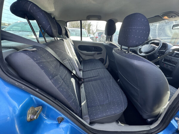Renault Clio Expression – Image 12