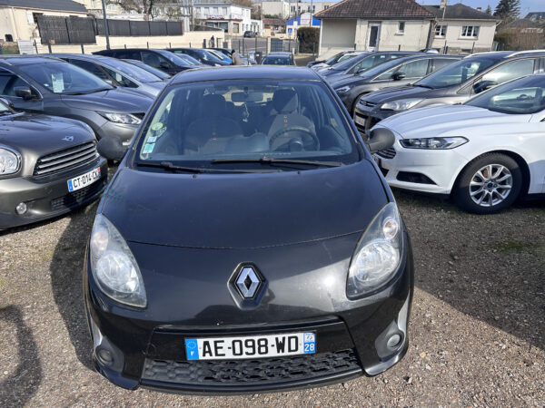 RENAULT TWINGO II Dolce Vita