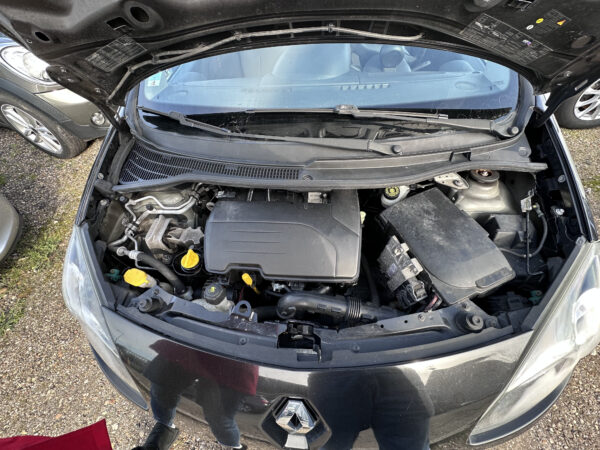 RENAULT TWINGO II Dolce Vita – Image 8