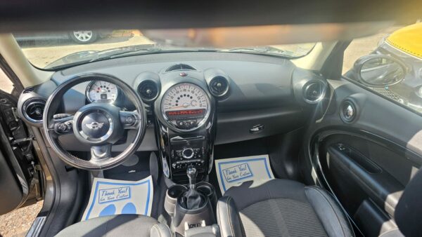 MINI Cooper Cooper A – Image 13