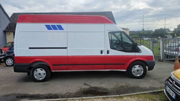 Ford Transit – Image 8
