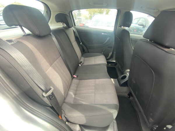 ALFA ROMEO 147 – Image 16