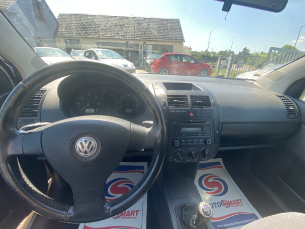 Volkswagen Polo – Image 14