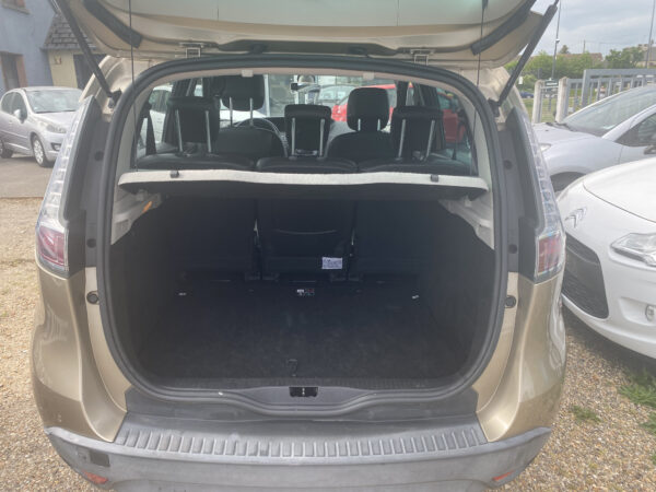 RENAULT SCENIC III – Image 9