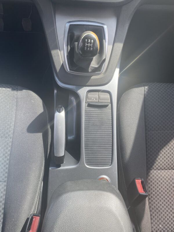 FORD C-MAX – Image 19
